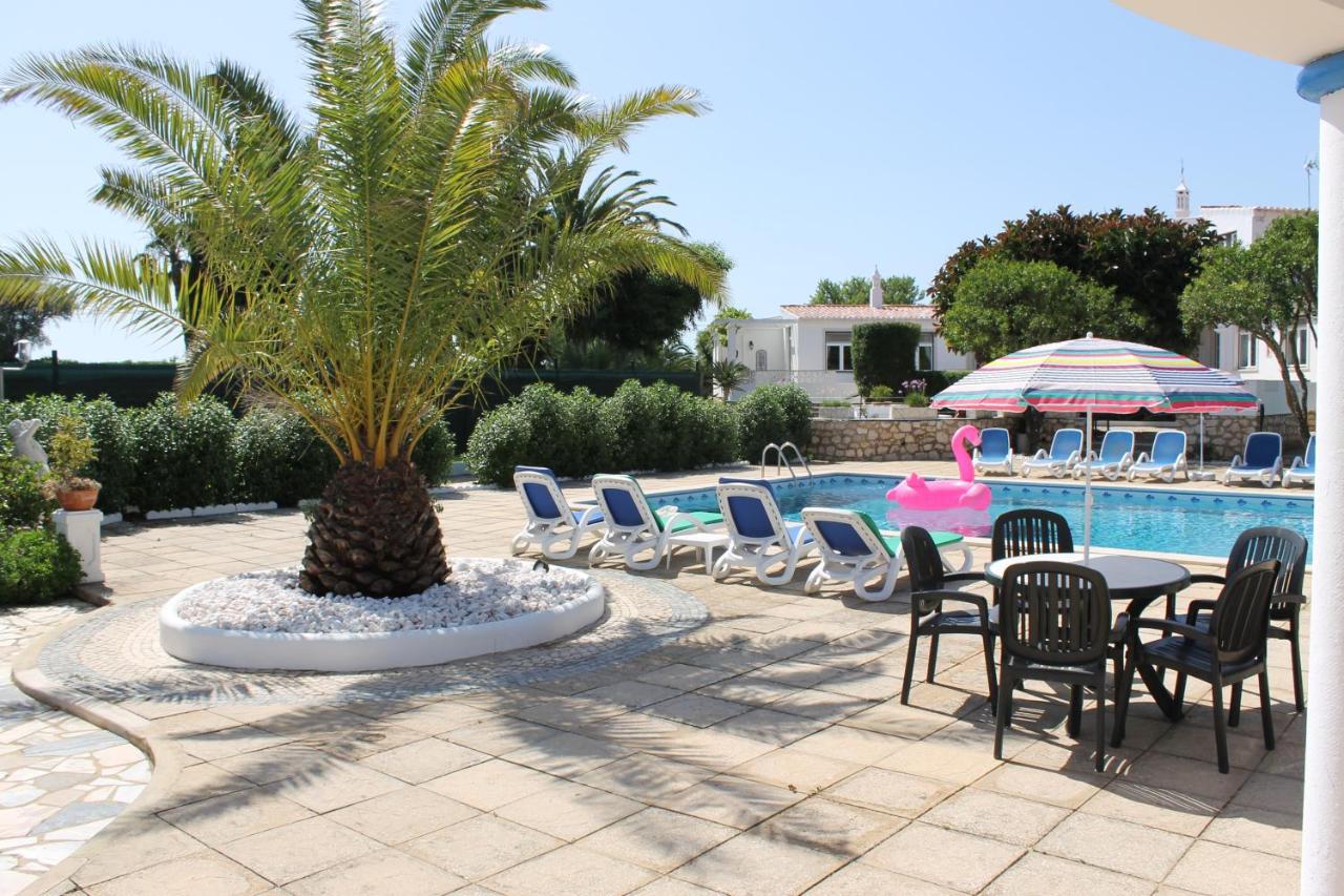 Casa Beachcomber Le Jardin Des Arts Lagos Bagian luar foto