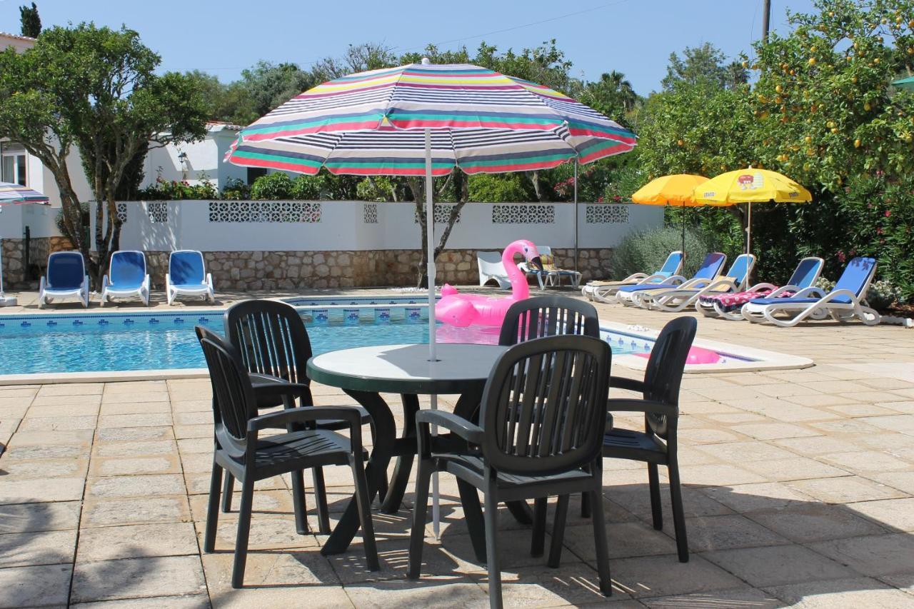 Casa Beachcomber Le Jardin Des Arts Lagos Bagian luar foto